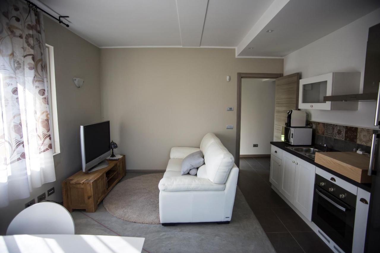 Casa Sophia Apartment San Felice del Benaco Bagian luar foto