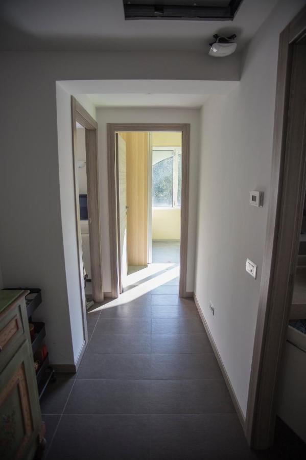 Casa Sophia Apartment San Felice del Benaco Bagian luar foto